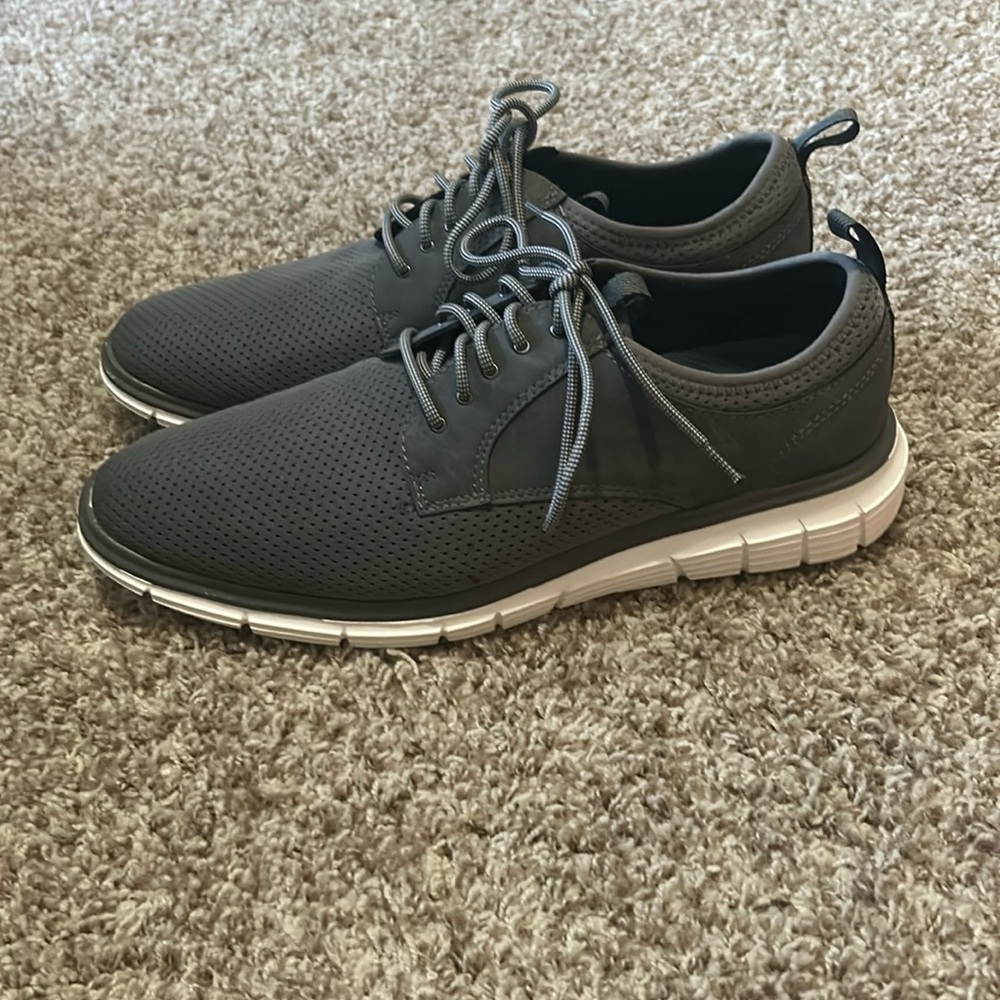 Very George Dress shoes